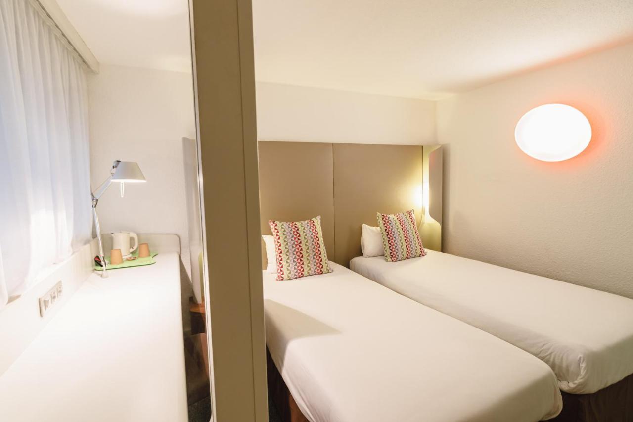 Hotel Campanile Lyon Bron Eurexpo Esterno foto